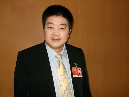 全國(guó)政協(xié)委員、愛(ài)國(guó)者總裁馮軍