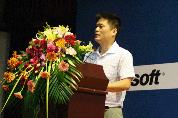 楊冰之:智能化公共服務平臺成政府網(wǎng)站建設新目標