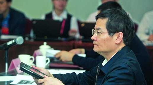 廣東省委常委、常務副省長徐少華