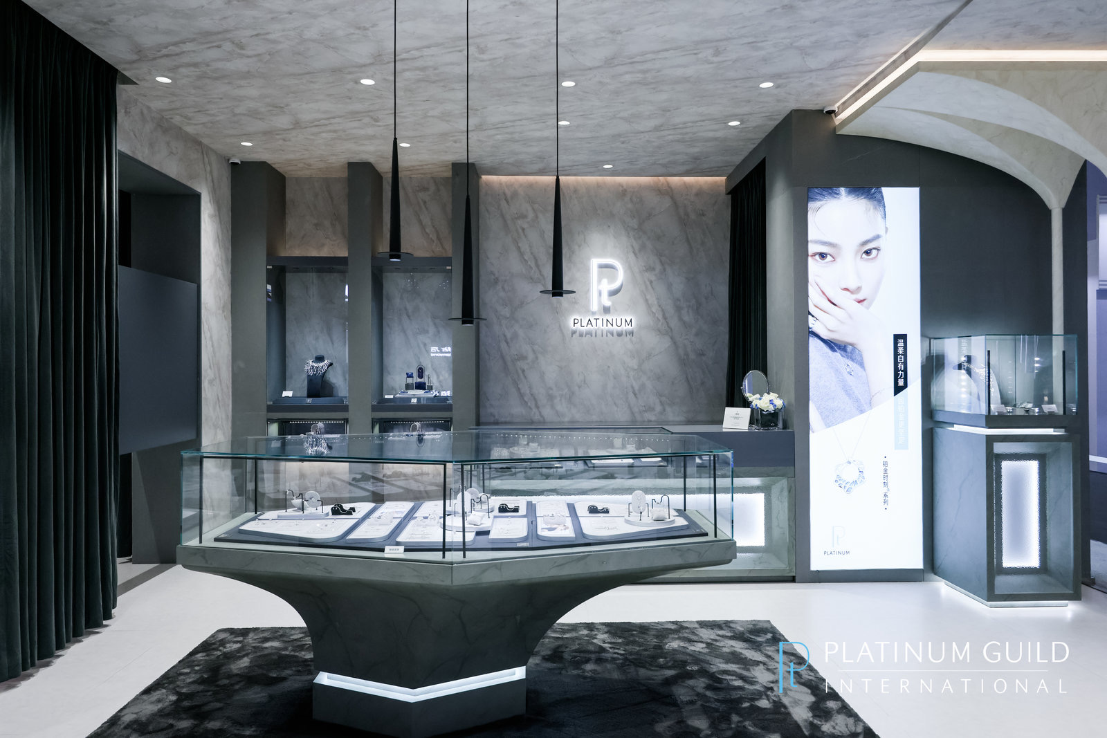 協(xié)力共發(fā)展 領(lǐng)勢新未來 國際鉑金協(xié)會（PGI?）盛大亮相2023年第三屆中國國際消費品博覽會