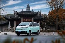 上汽大通MAXUS輕客新車型——新途V70，不同體驗(yàn)一觸即發(fā)！