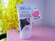 夏季強(qiáng)烈推薦丨泰國(guó)葳蘭氏牛奶洗面奶，舒緩凈潤(rùn)潔面