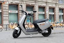 主打差異化與科技化｜冠軍代言新源電動(dòng)車，賦能品牌更多可能性