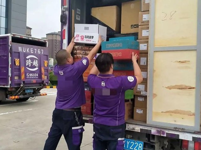 使用靠譜貨運(yùn)服務(wù)公司寄送物品，真的方便很多！