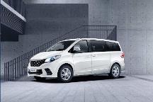 上汽大通MAXUS G10多功能版VS江淮瑞風M4，七座商務車該如何選？